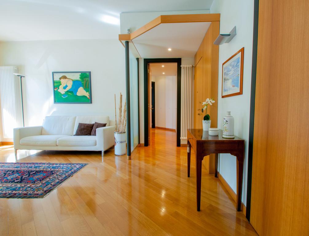 Casa 50 Mailand